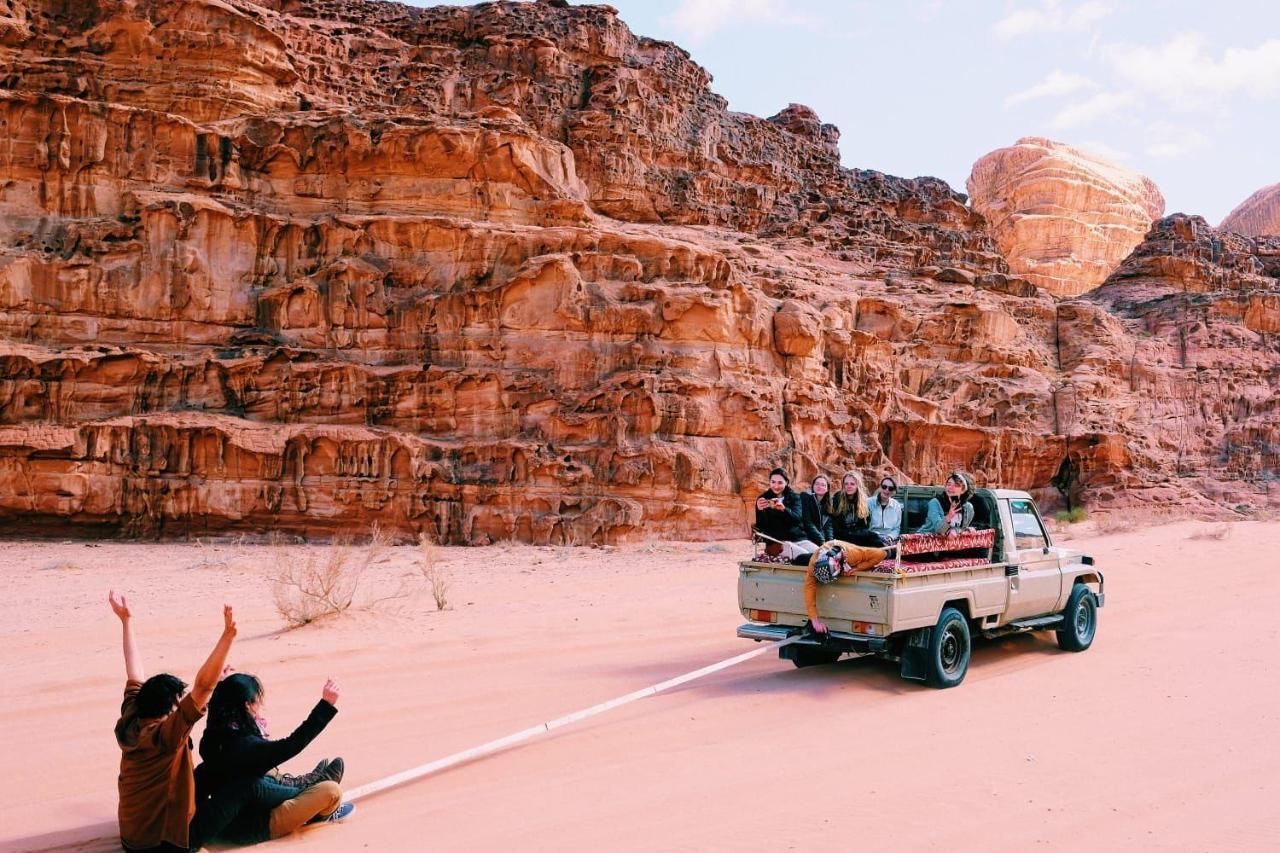 Wadi Rum Bedouin Camp And Desert Tours Exterior photo