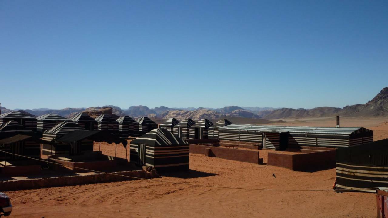 Wadi Rum Bedouin Camp And Desert Tours Exterior photo